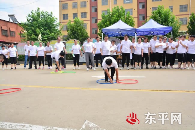 接山镇中心卫生院开展丰富多彩的活动庆祝中国医师节