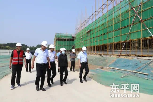 我县调研医疗卫生重点项目建设及疫苗接种工作